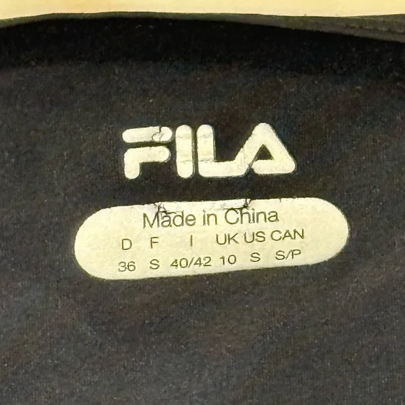 Fila Black Tennis outfit - Picture 5 of 6